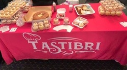 imgi_17_2466602_250x0